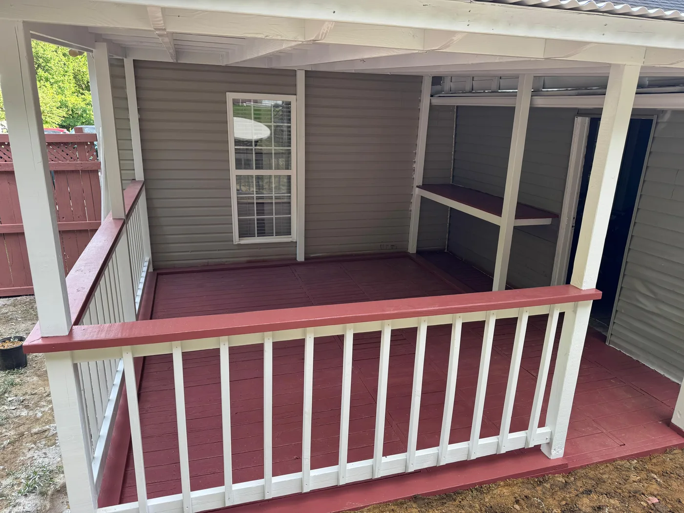 Porch railing detail on a covered porch build